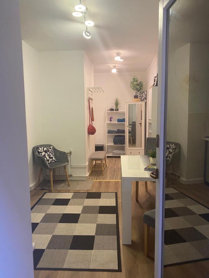 Tatra Apartment By The Danube Fully Accessible Budapest Luaran gambar